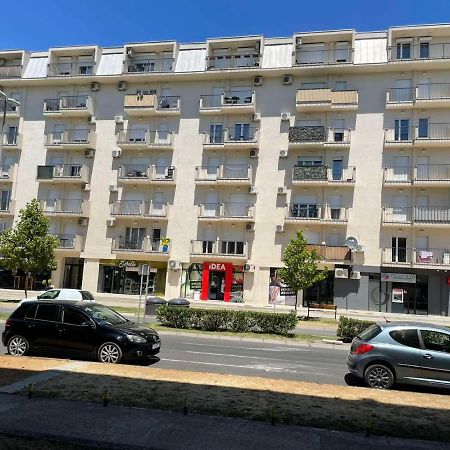 Appartement Kenza Jednosobni Stanovi à Podgorica Extérieur photo