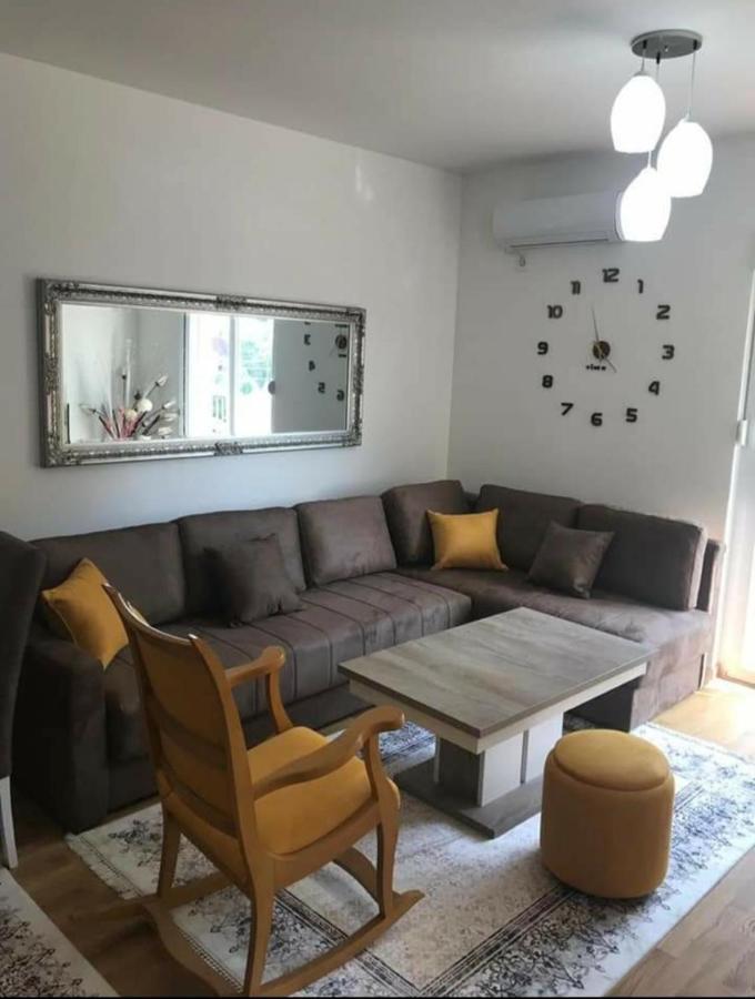 Appartement Kenza Jednosobni Stanovi à Podgorica Extérieur photo
