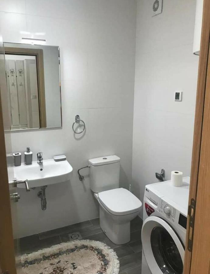 Appartement Kenza Jednosobni Stanovi à Podgorica Extérieur photo
