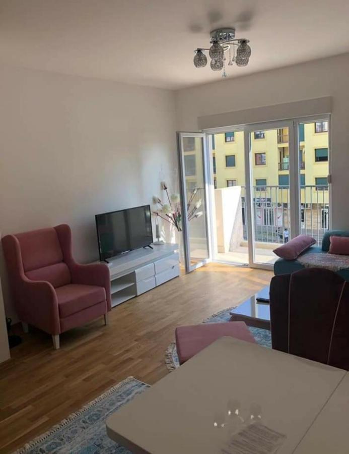 Appartement Kenza Jednosobni Stanovi à Podgorica Extérieur photo